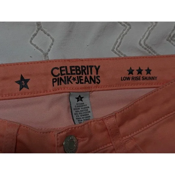 Celebrity Pink Jeans Low Rise Skinny Desert Flower Peach Colored Pants Size 3 - Picture 4 of 6
